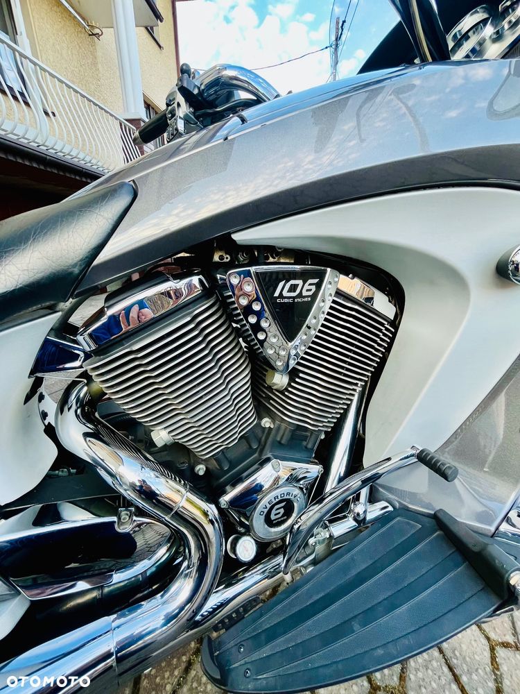 Victory Vision - 16