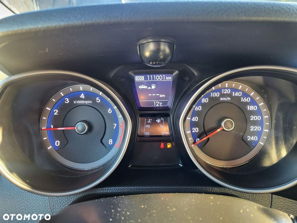 Hyundai i30 - 32