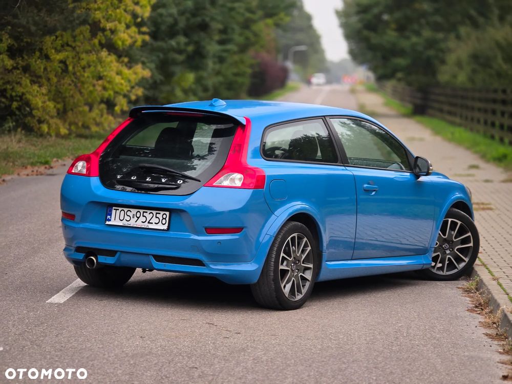 Volvo C30 D2 DRIVe R-Design - 4