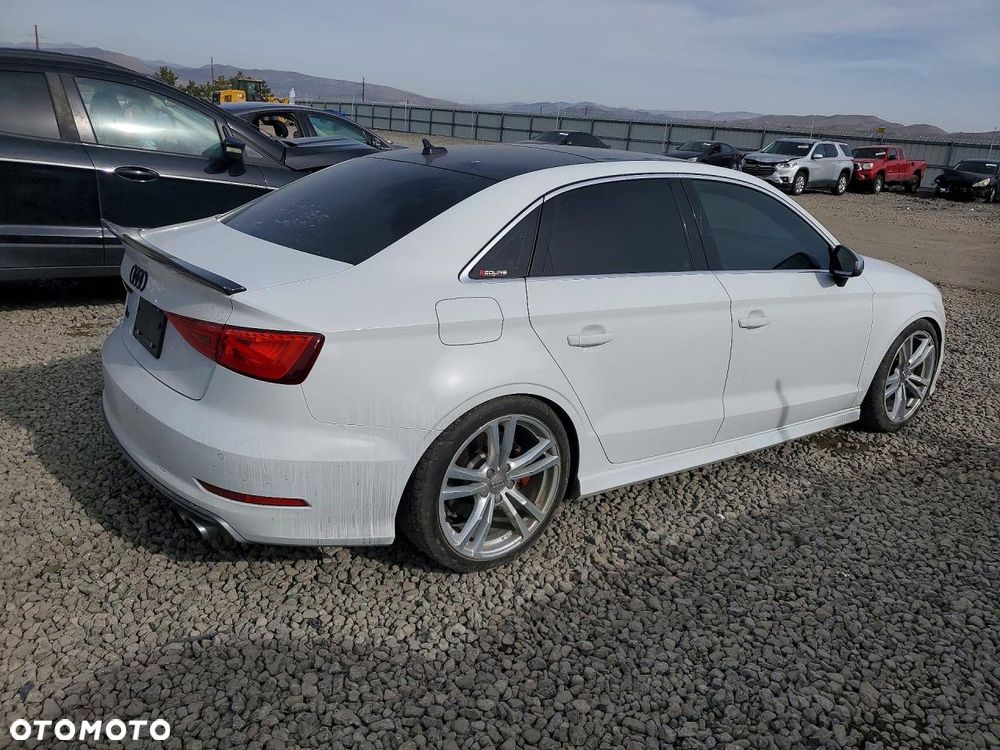 Audi S3 Limousine S tronic - 4