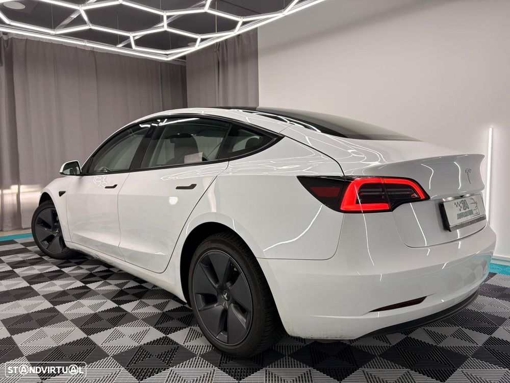 Tesla Model 3 Standard RWD - 5
