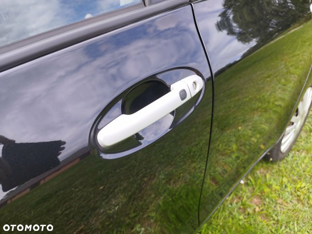 Toyota Yaris 1.33 Premium - 7