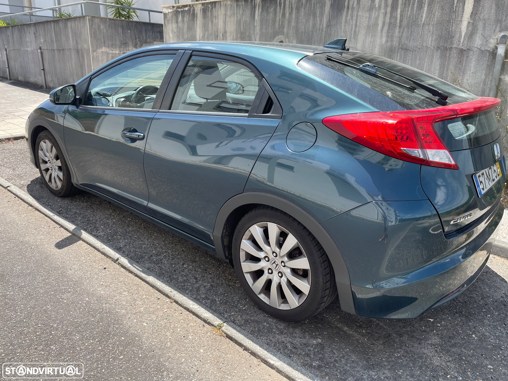 Honda Civic 1.4 i-VTEC Comfort - 15