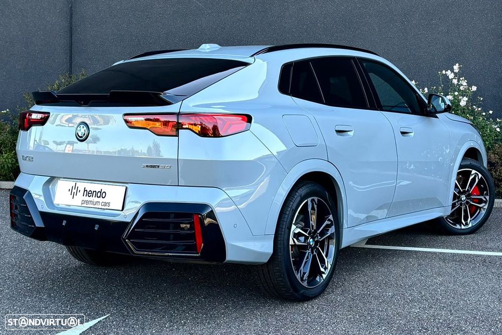 BMW iX2 xDrive30 Pack Desportivo M Pro - 4