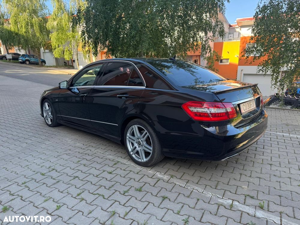 Mercedes-Benz E 220 CDI BlueEfficiency Aut. - 2