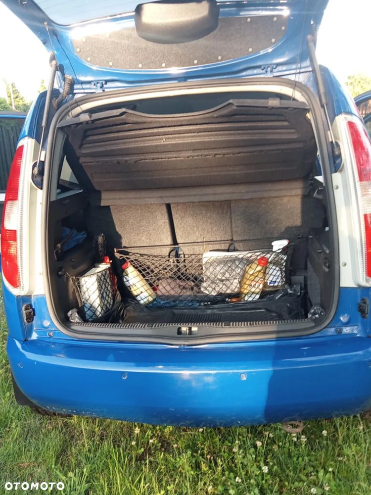 Skoda Roomster 1.4 TDI Style - 6