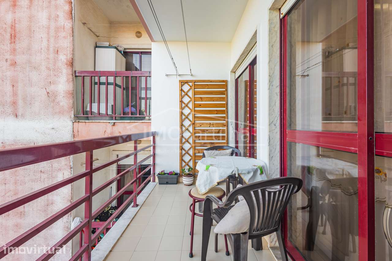 Apartamento T2 no Casal de Cambra - Grande imagem: 3/20