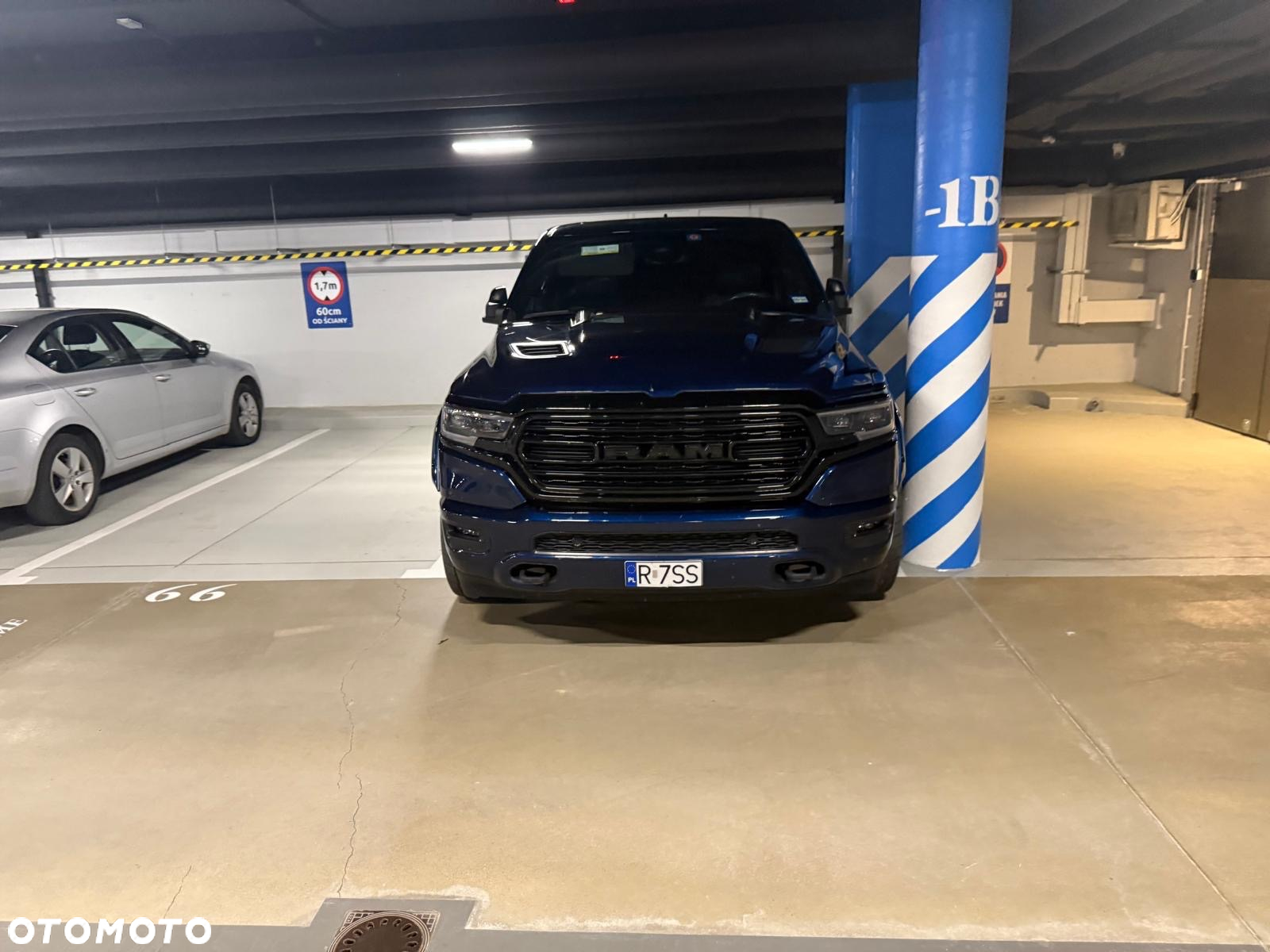 RAM 1500 5.7 Crew Cab Limited - 6