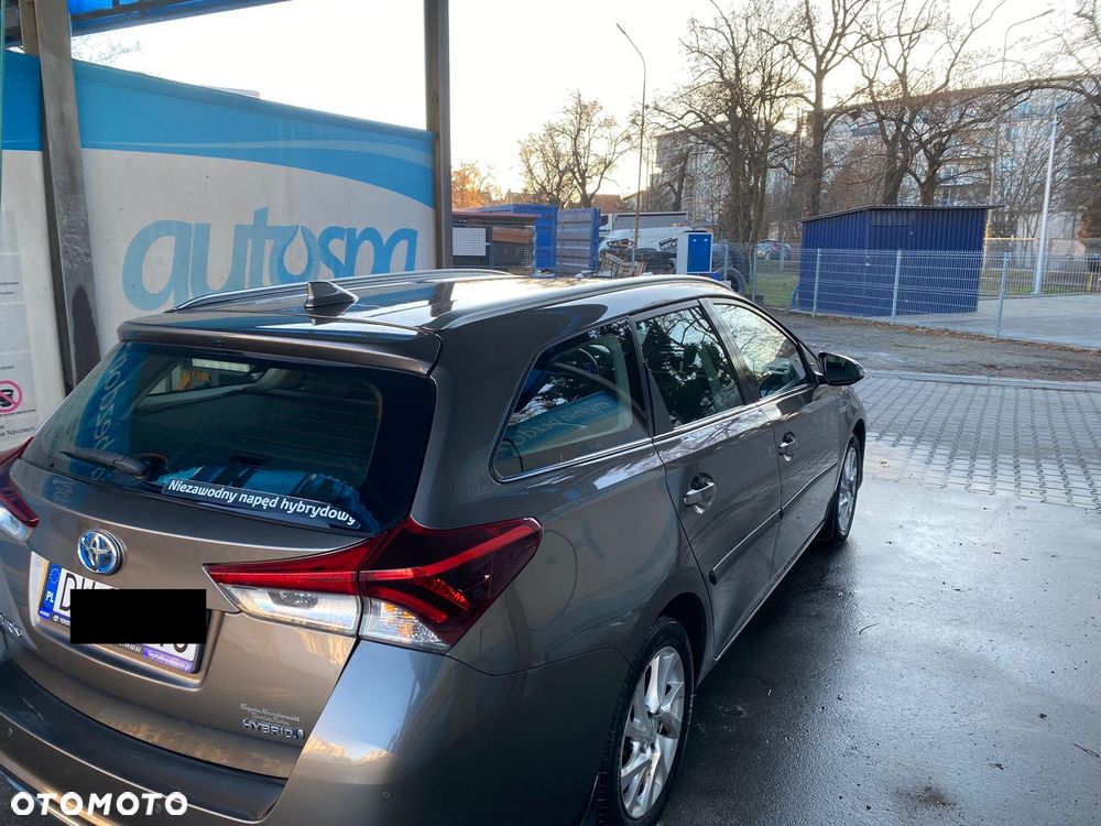 Toyota Auris Hybrid 135 Premium - 7