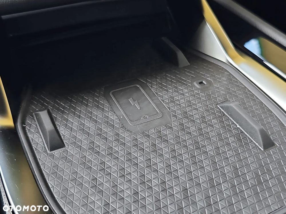 Renault Espace 1.2 E-Tech Full Hybrid 200 esprit Alpine MMT 5os - 30