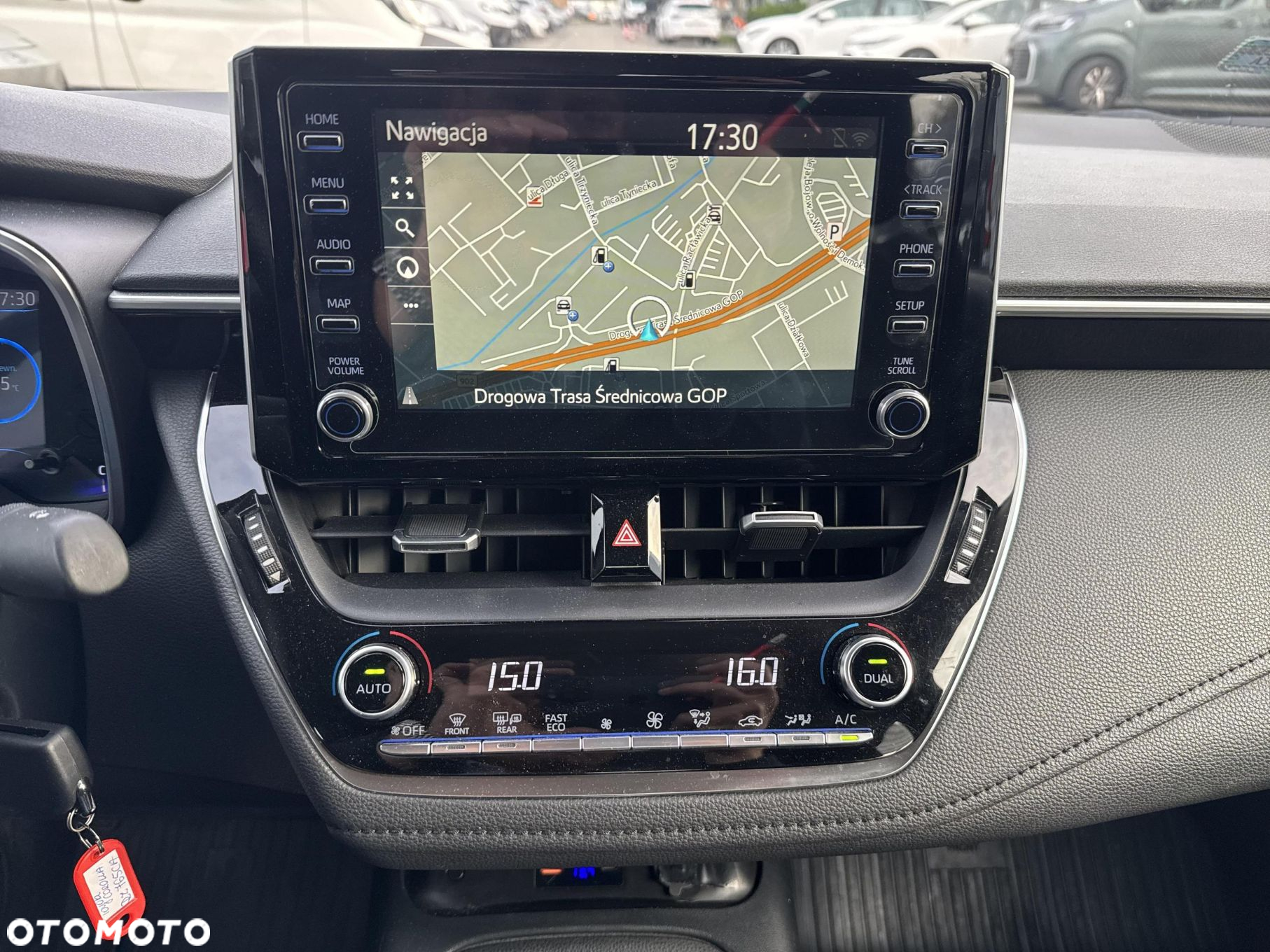 Toyota Corolla 1.6 Comfort - 16
