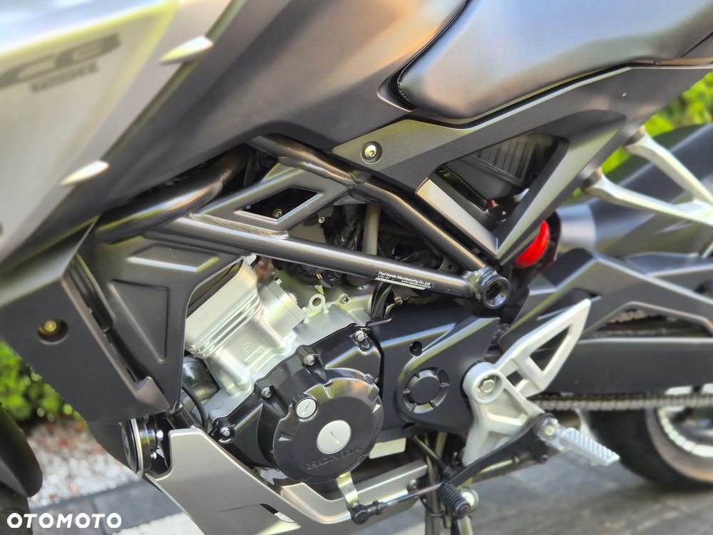 Honda CB - 14
