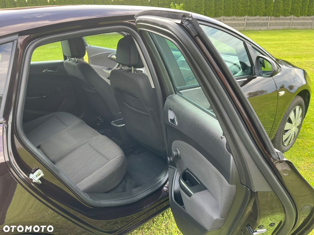 Opel Astra 1.6 Style - 17