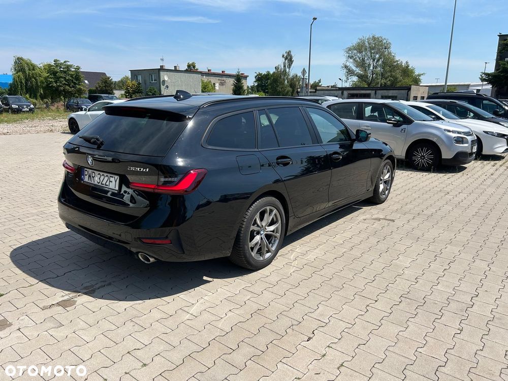 BMW Seria 3 320d xDrive M Sport sport - 5