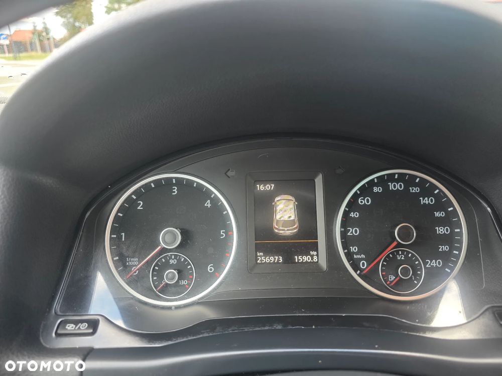 Volkswagen Tiguan 2.0 TDI 4Mot Sport&Style DSG - 18