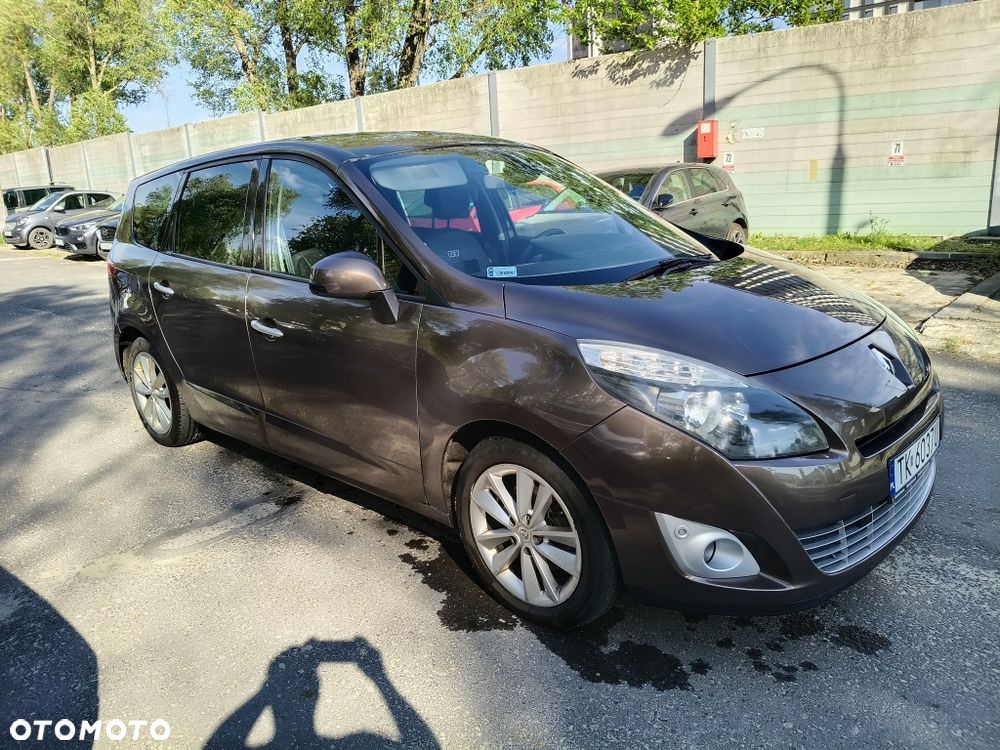 Renault Grand Scenic - 2