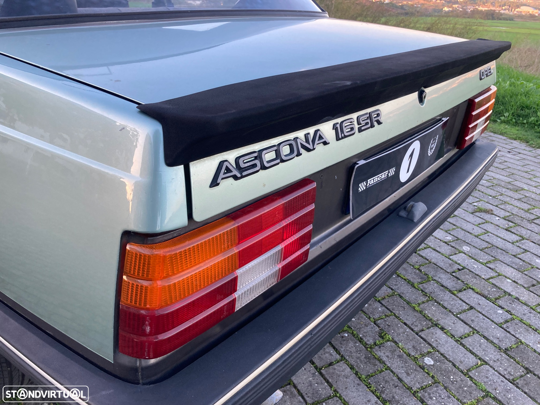 Opel Ascona 1.6 SR - 14