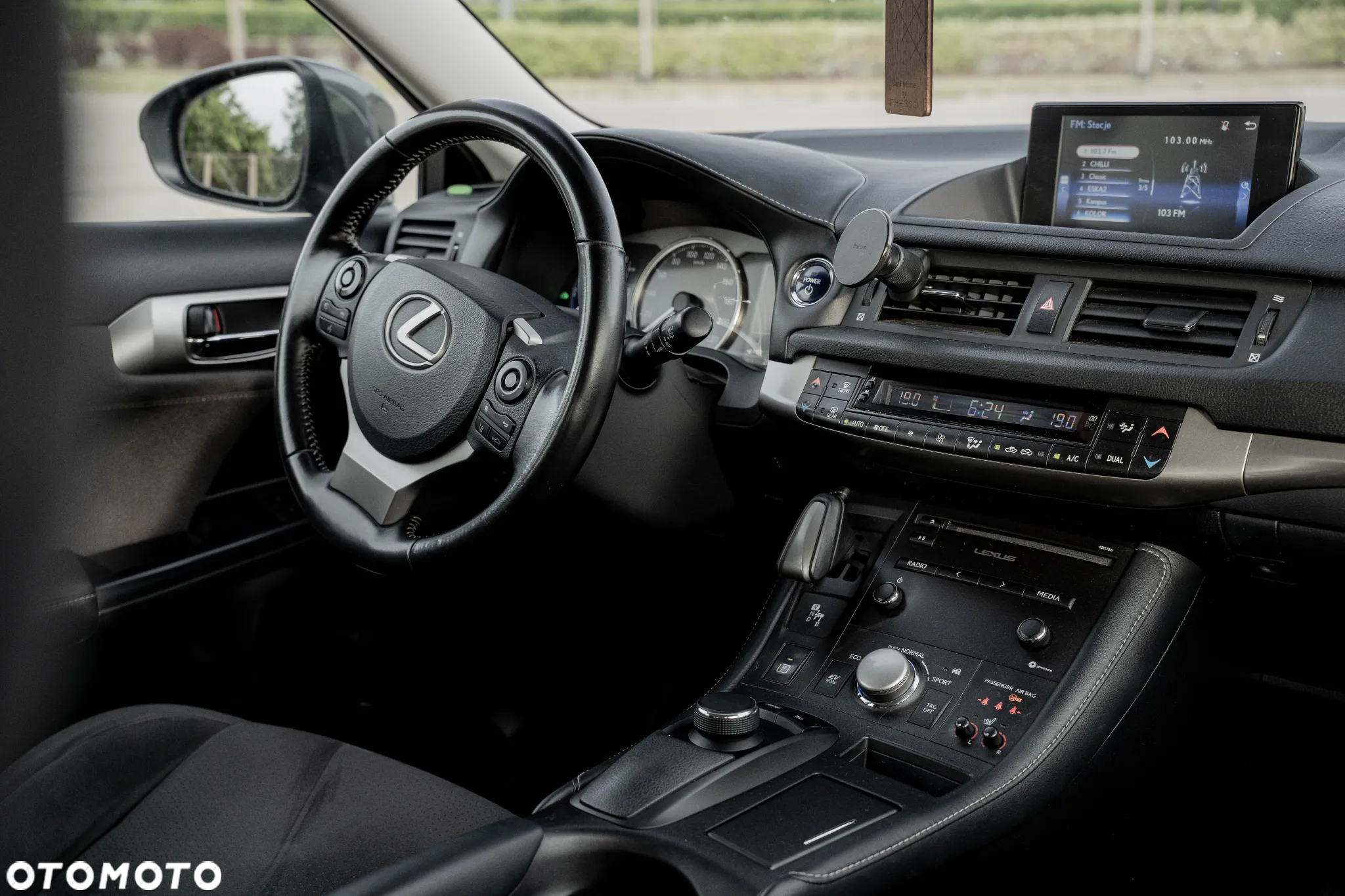 Lexus CT 200h Business Edition - 12