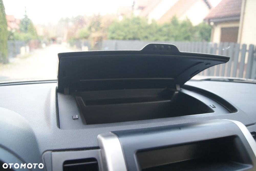 Nissan X-Trail 2.0 dCi 4x4 DPF SE - 18