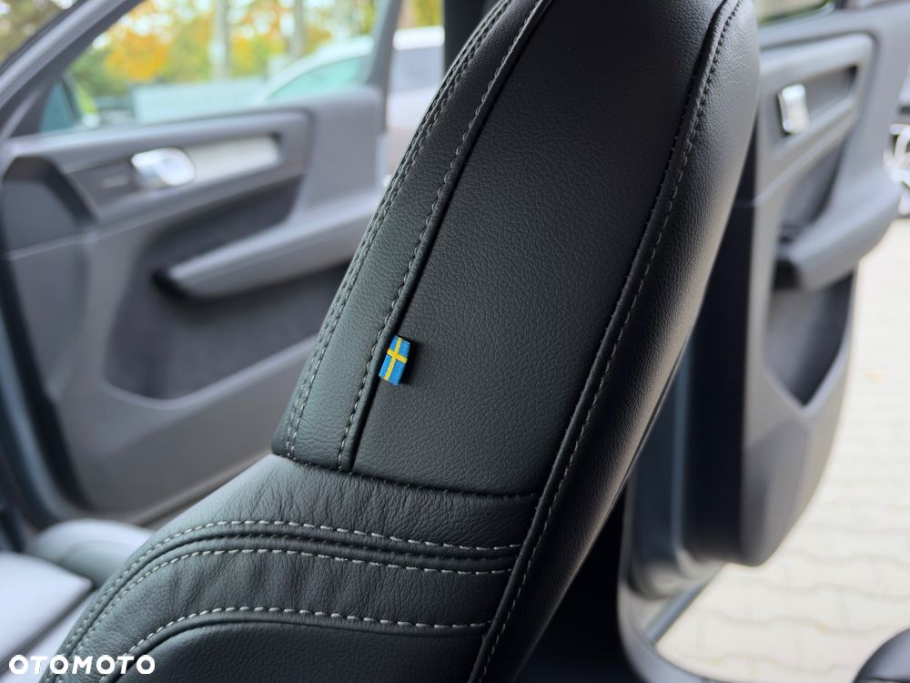Volvo XC 40 - 24
