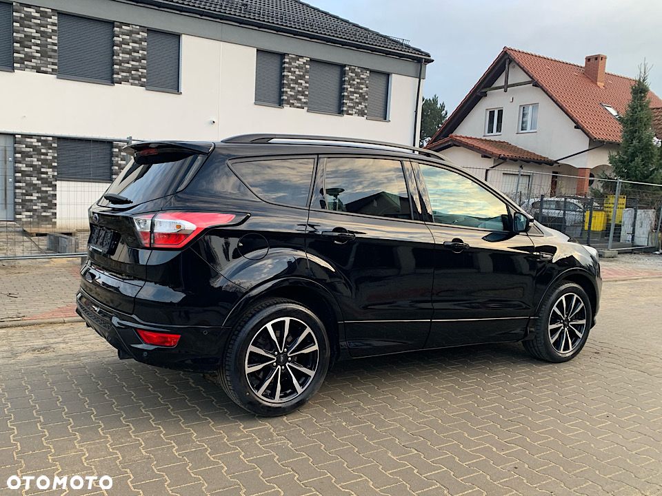 Ford Kuga 2.0 TDCi 4x4 ST-Line - 11