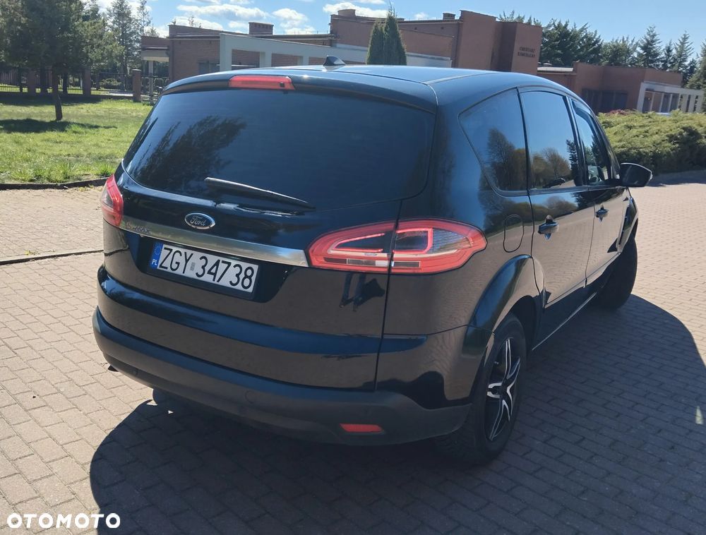 Ford S-Max 2.0 TDCi Trend - 4