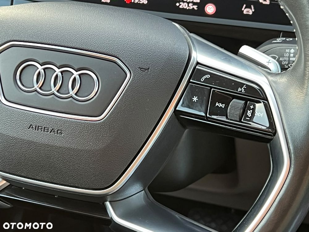 Audi e-tron Sportback 55 Quattro S Line - 19