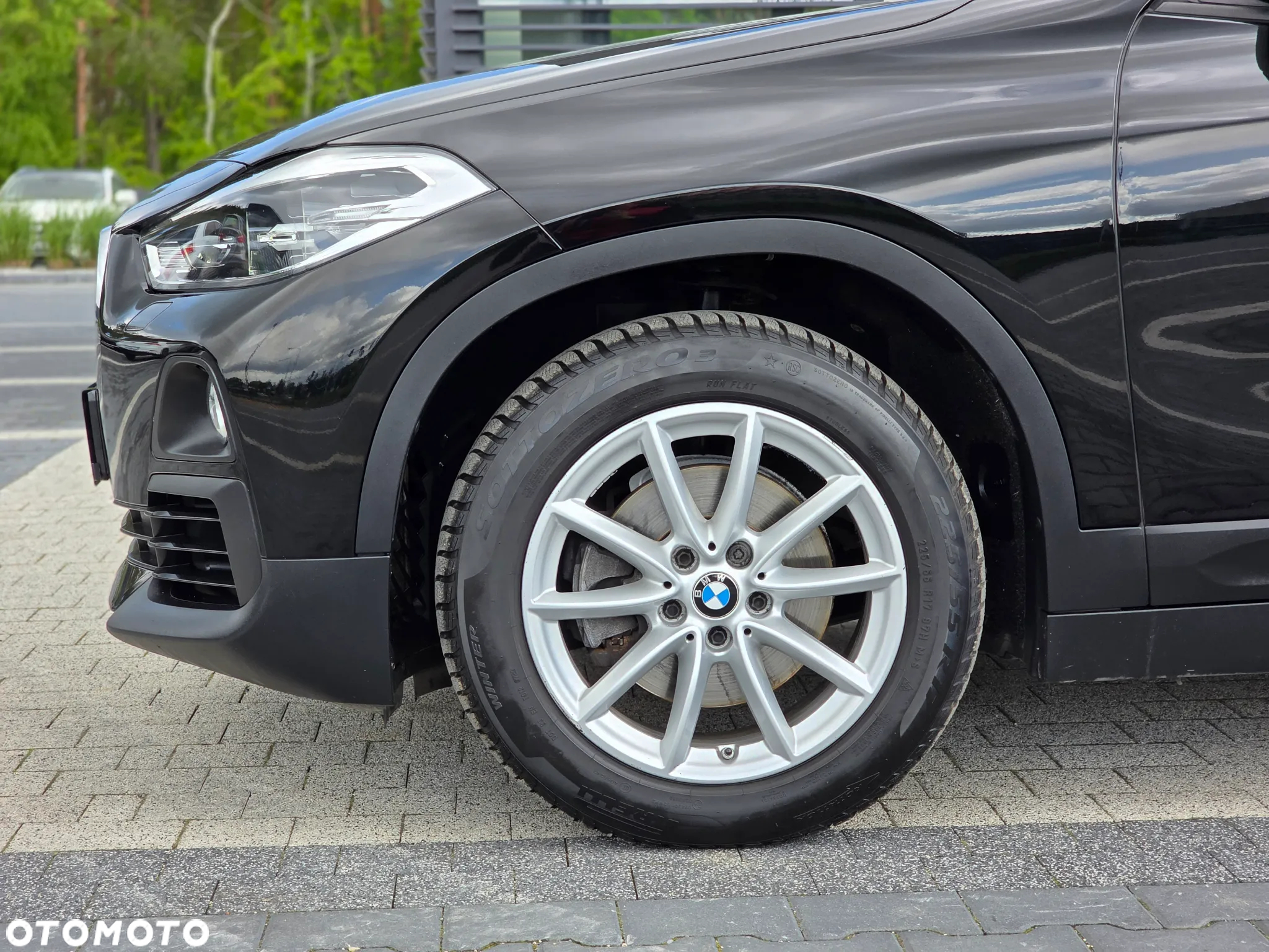 BMW X2 sDrive18d Business Edition sport - 28