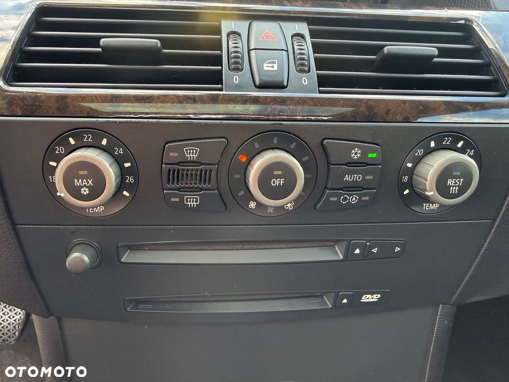 BMW Seria 5 - 24