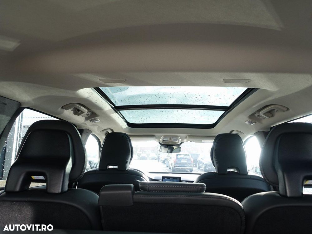 Volvo XC 90 T8 AWD Plus Dark - 11