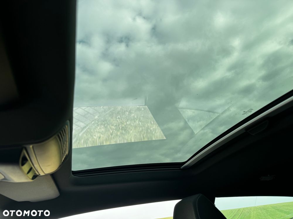 Volkswagen Scirocco 1.4 TSI Edition - 20