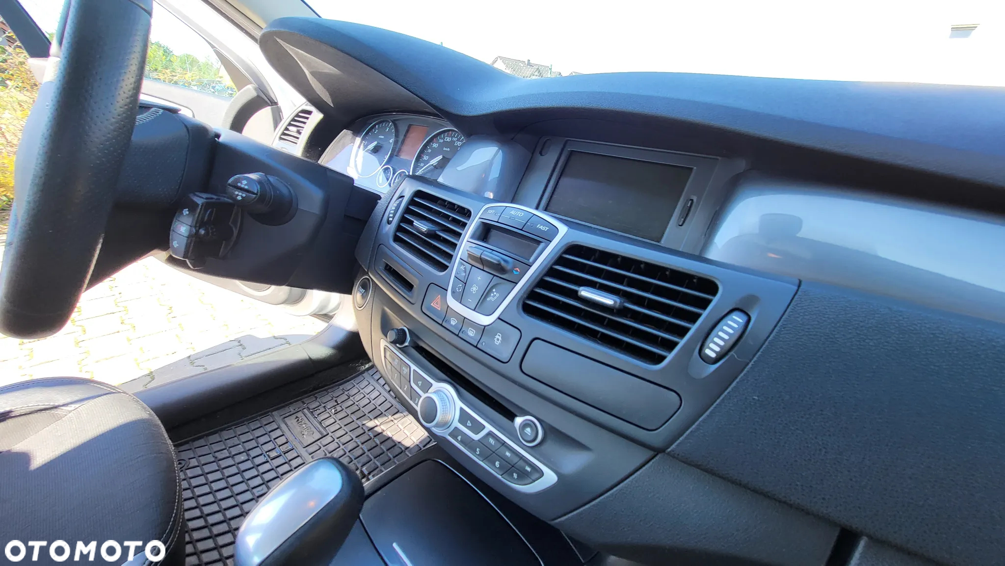 Renault Laguna - 10