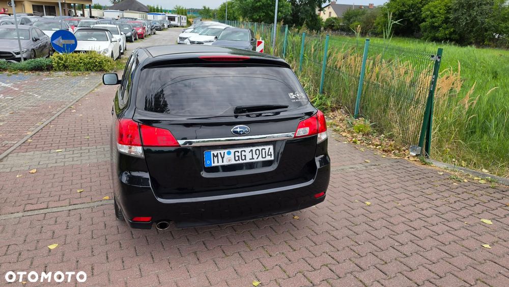 Subaru Legacy - 22