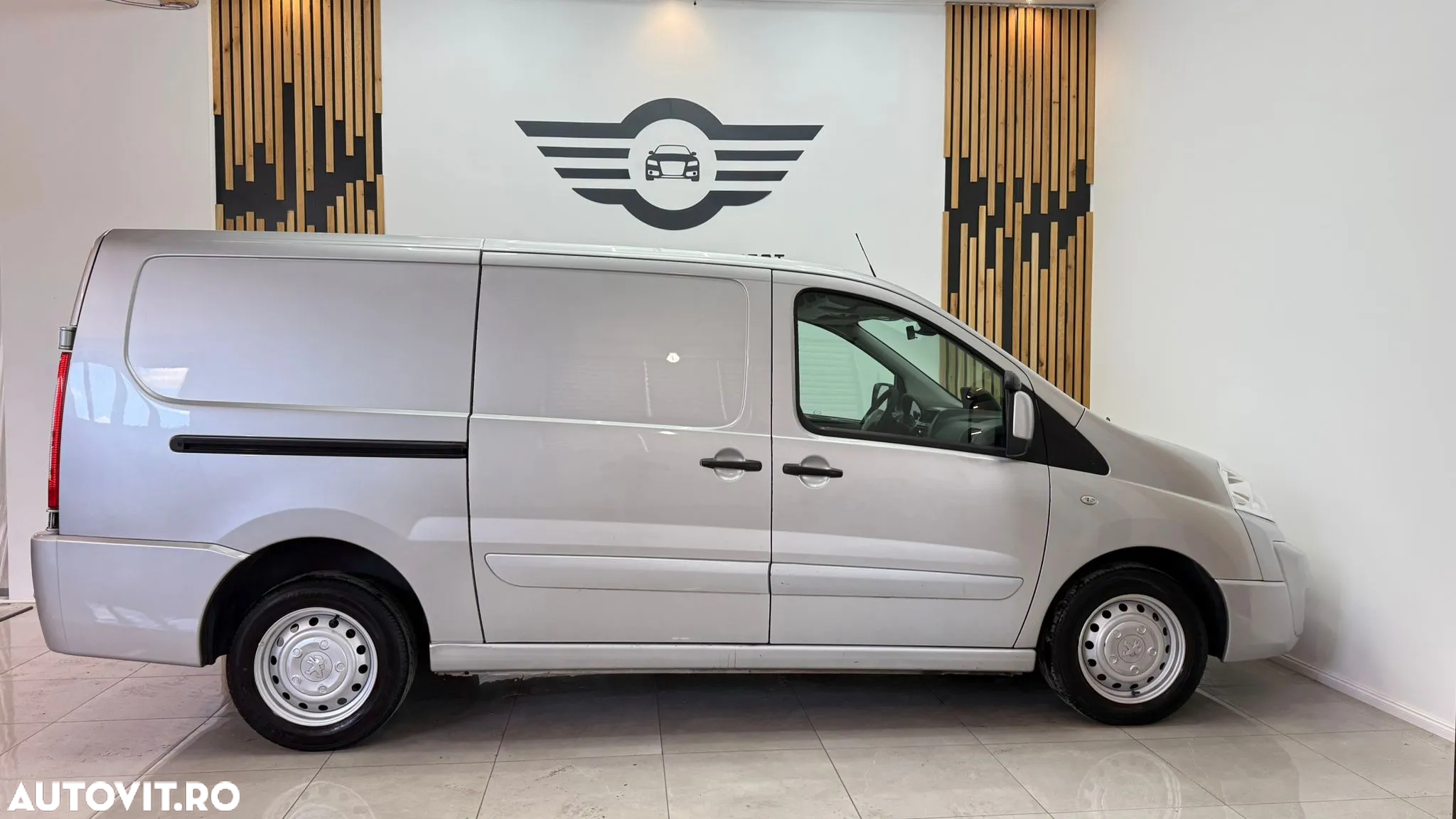 Peugeot Expert L2H1 - 11