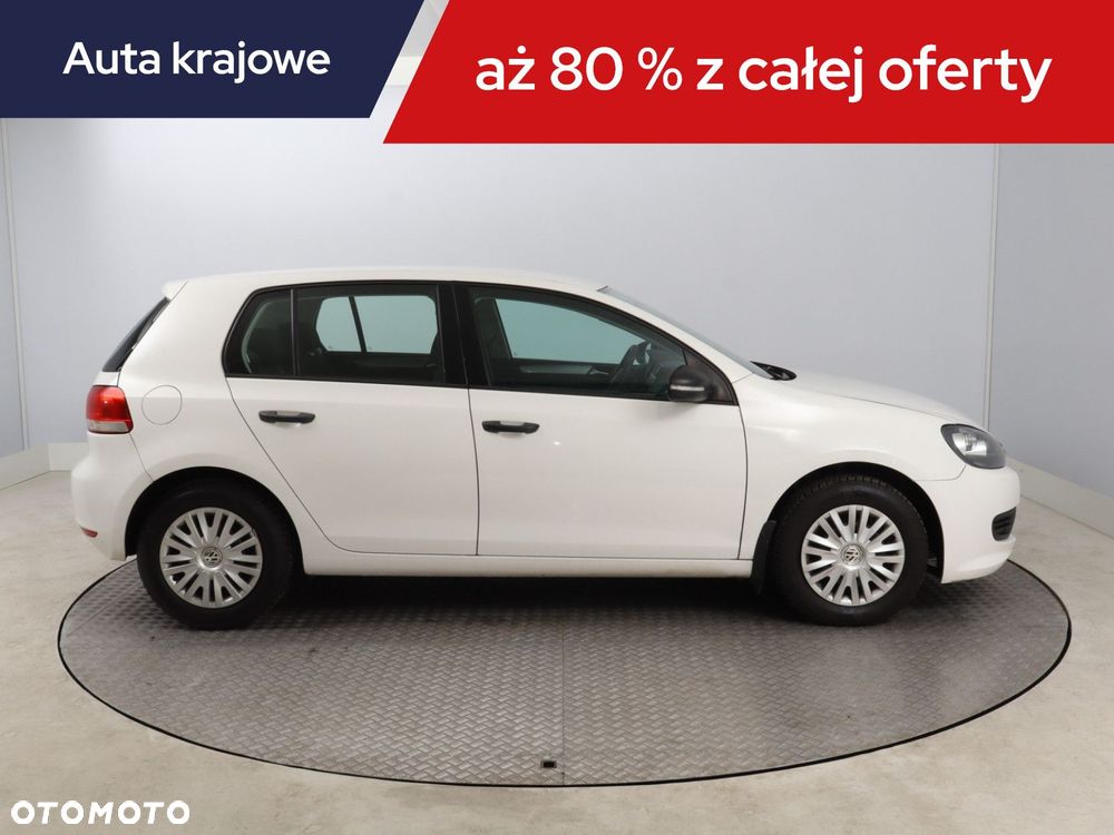 Volkswagen Golf - 8