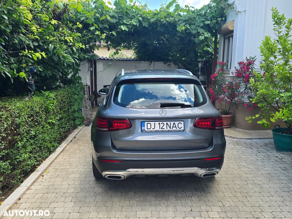 Mercedes-Benz GLC 200 4MATIC MHEV - 2