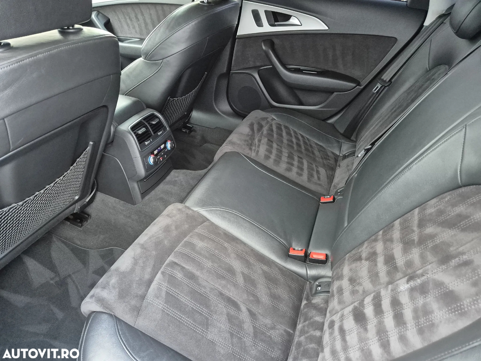 Audi A6 - 12