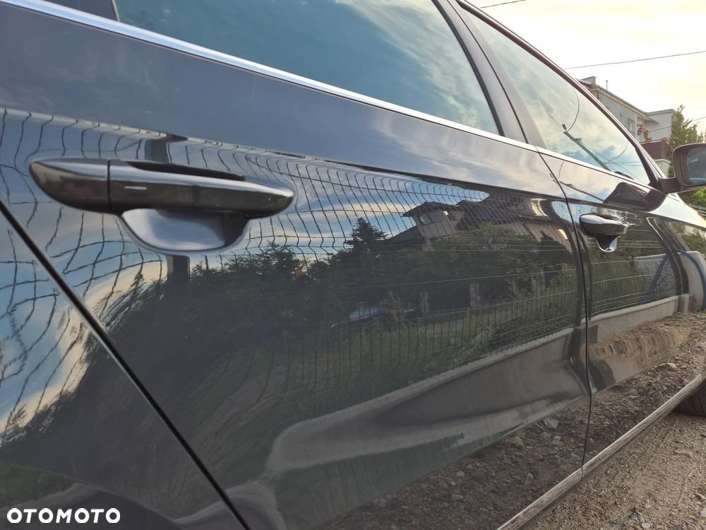 Volkswagen Passat 2.0 TDI 4Mot Comfortline - 31