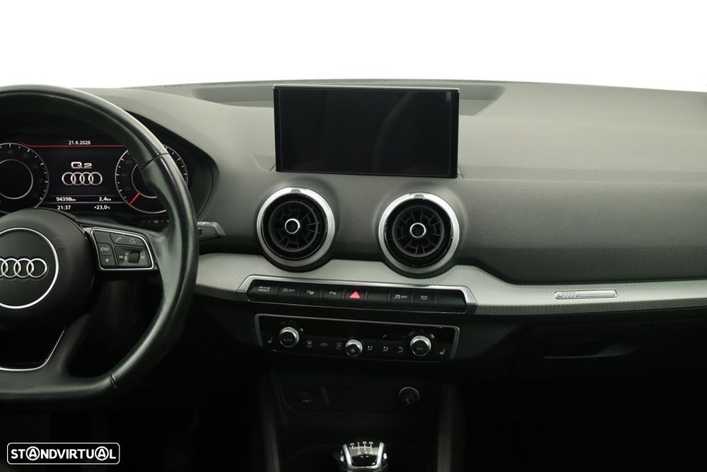 Audi Q2 35 TFSI S line - 9