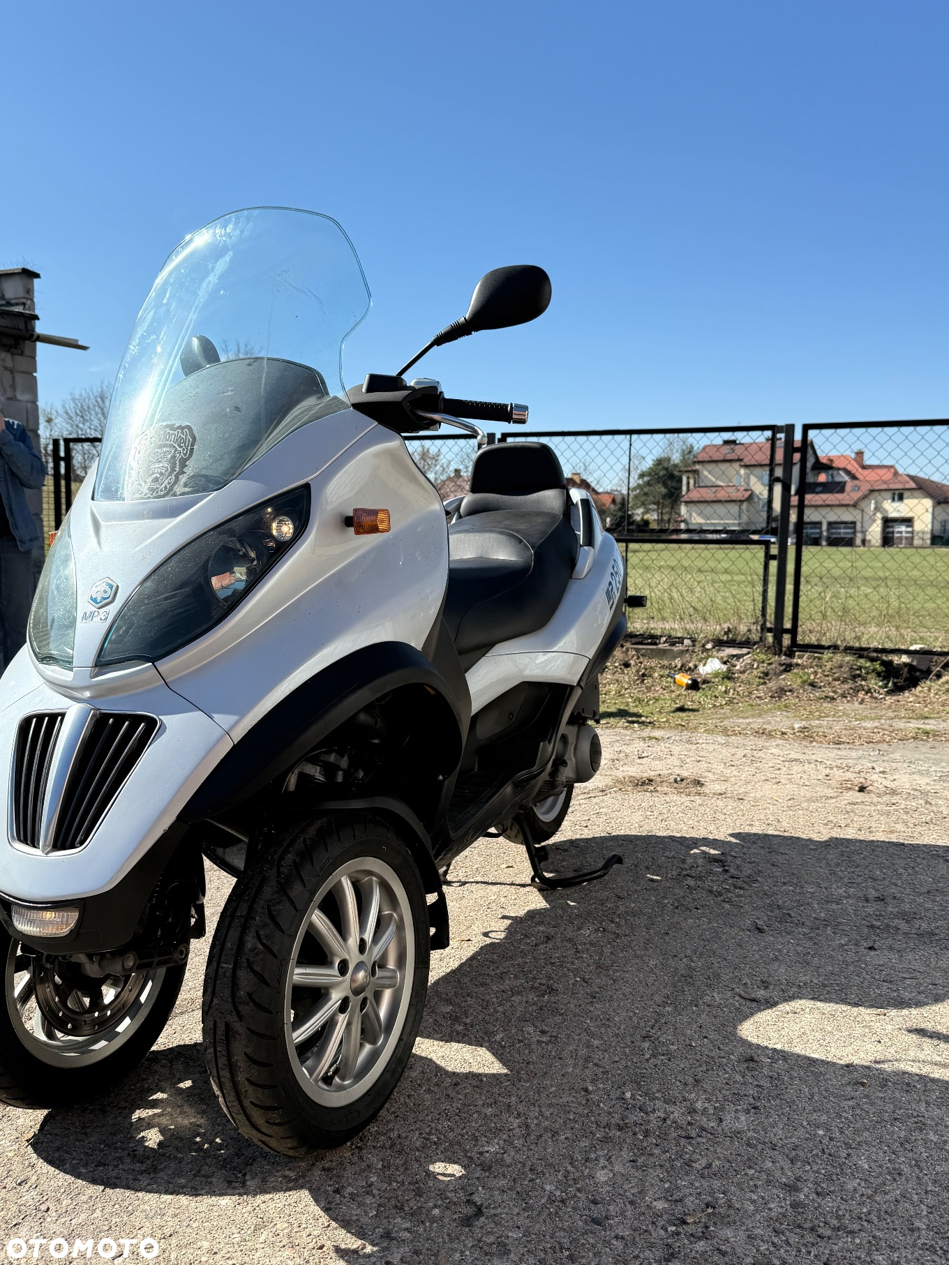 Piaggio MP-3 - 2