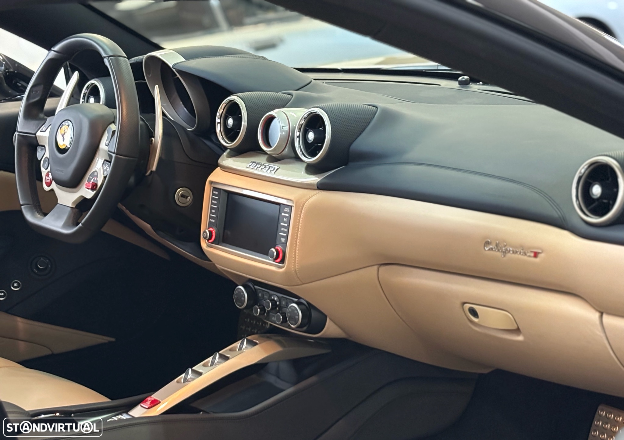 Ferrari California T - 34