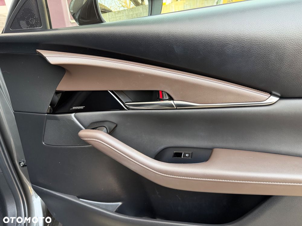 Mazda CX-30 SKYACTIV-X 2.0 M-Hybrid SELECTION - 32