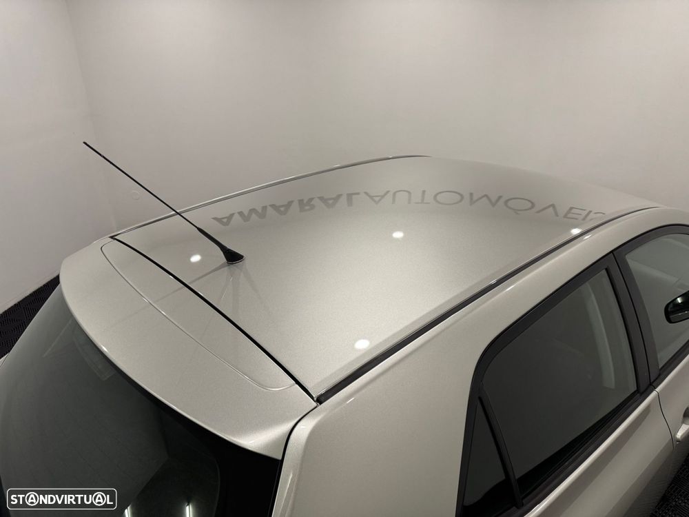 Toyota Auris 1.4 D-4D Sol - 21