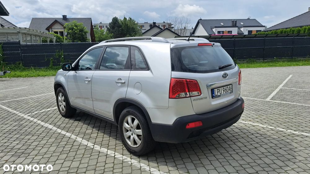 Kia Sorento 2.4 CVVT Attract - 4