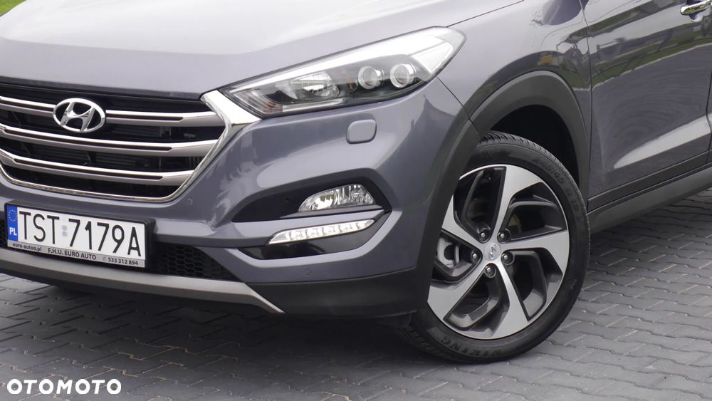 Hyundai Tucson 1.7 CRDI BlueDrive GO 2WD - 2