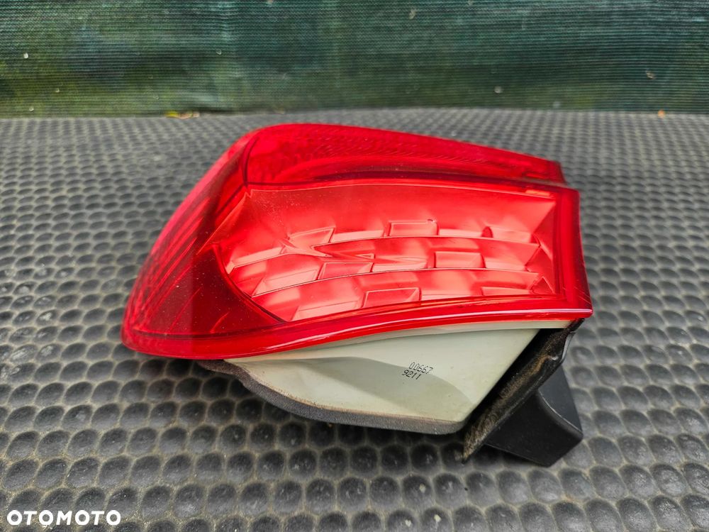 Lampa Lampy LED Tyl Tylne Blotnik Klapa BMW 3 E90 LCI Lift Komplet 09r - 20