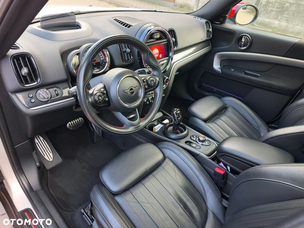 MINI John Cooper Works All4 - 28
