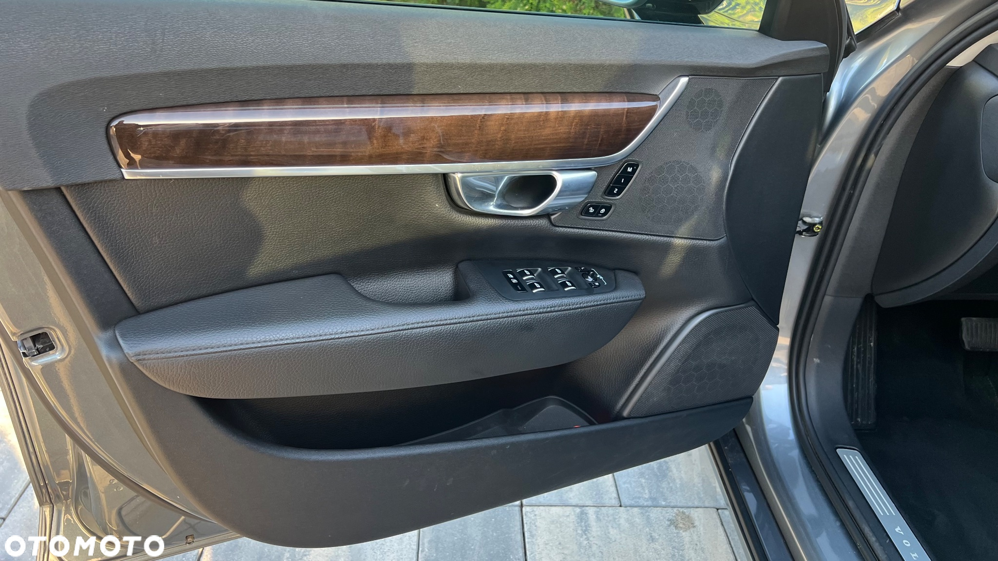 Volvo S90 T5 Geartronic Momentum - 26