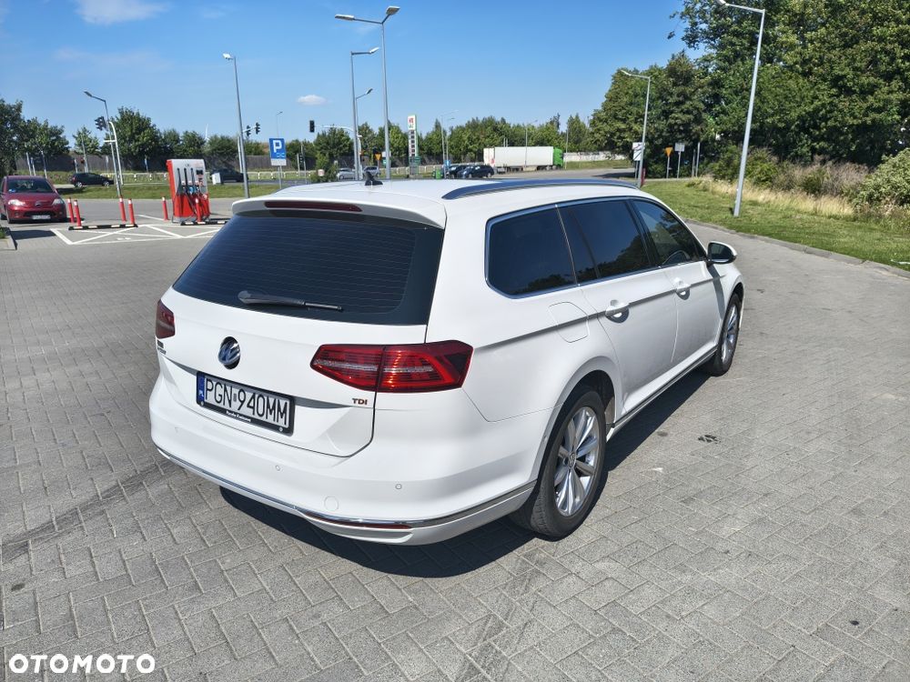 Volkswagen Passat - 3