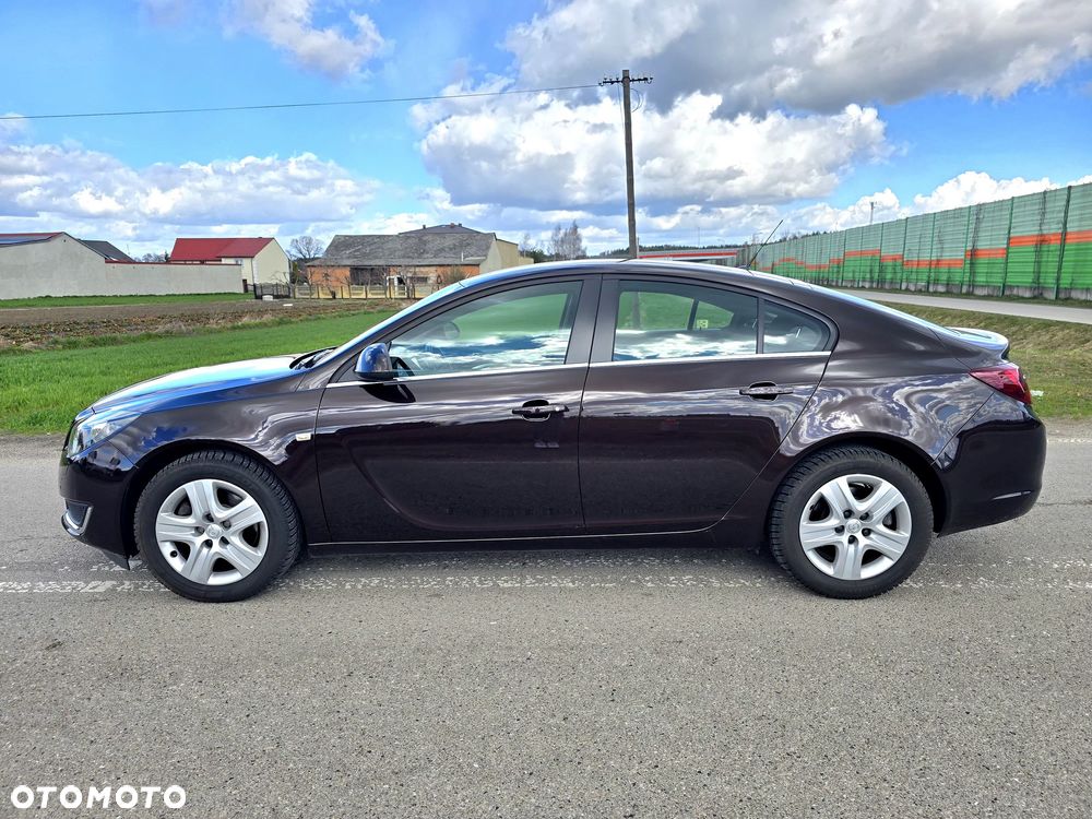 Opel Insignia 1.6 T Edition S&S - 10